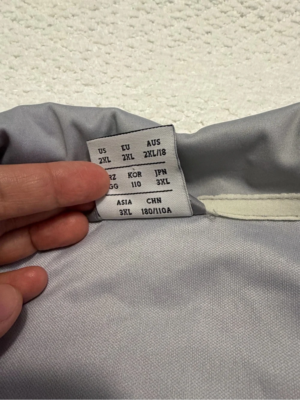 NWT New Balance Light Grey Lightweight Zip Jacket Size 2XL